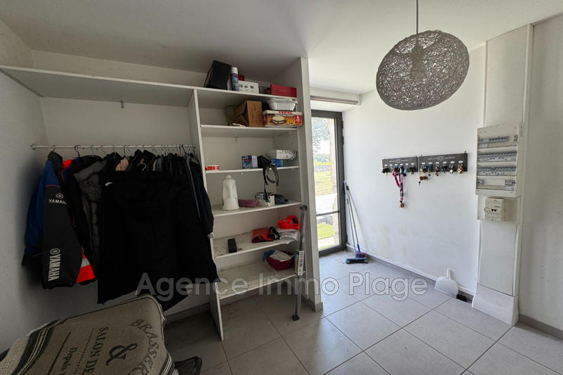 Maison - 250 m² - 6 pièces