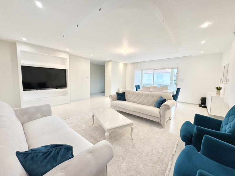 Maison - 157 m² - 6 pièces