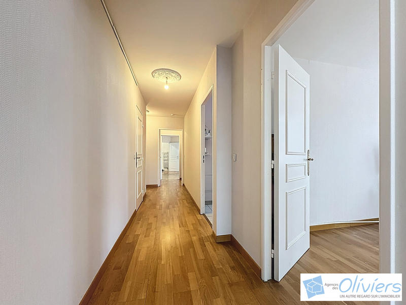 Appartement - 87 m² - 4 pièces