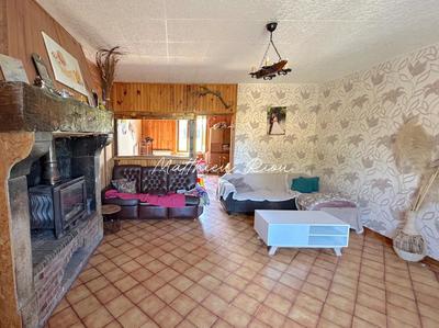 Maison - 209 m² - 6 pièces