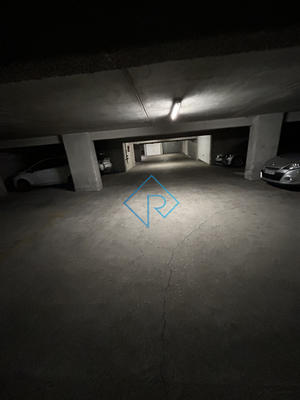 Parking - 12 m²