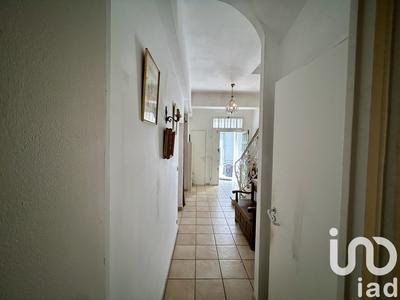 Maison - 200 m² - 6 pièces