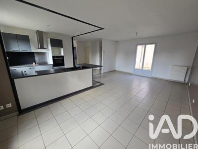 Maison - 75 m² - 4 pièces