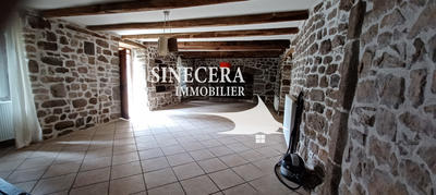 Maison - 240 m² - 7 pièces