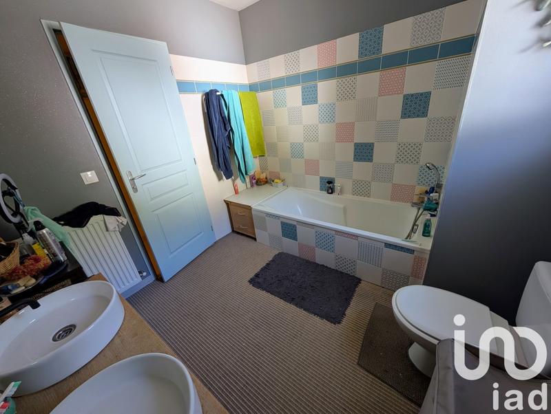 Maison - 95 m² - 4 pièces