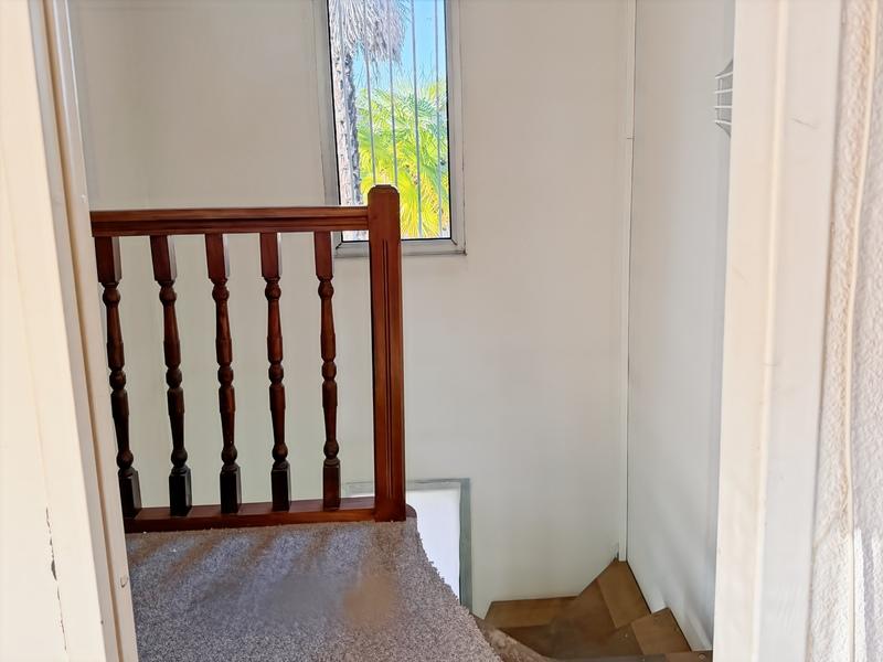 Maison - 263 m² - 6 pièces