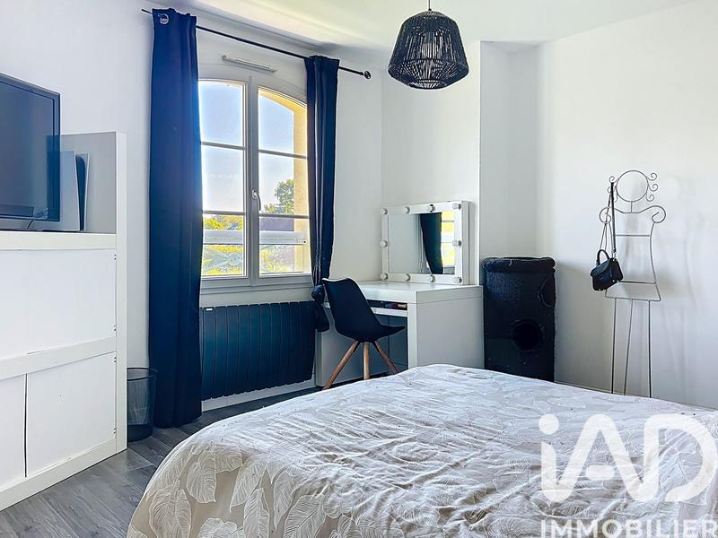 Maison - 202 m² - 8 pièces