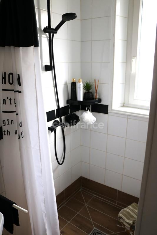 Maison - 101 m² - 5 pièces