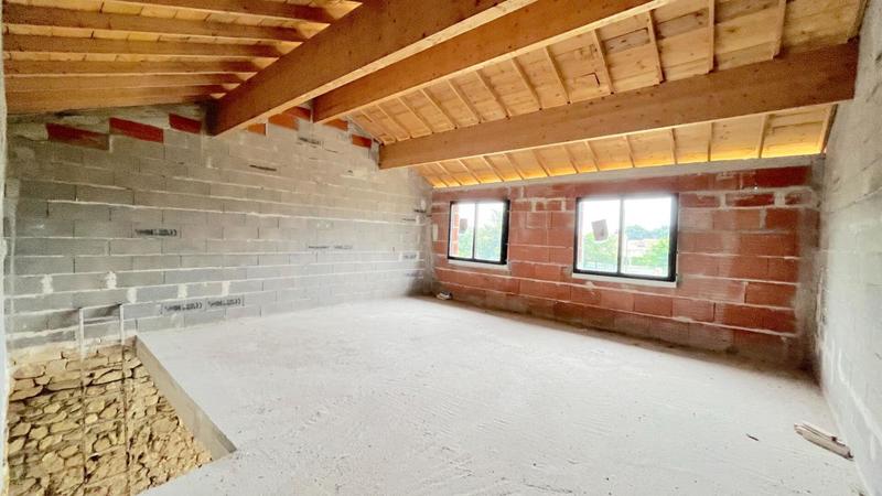 Maison - 97 m² - 2 pièces