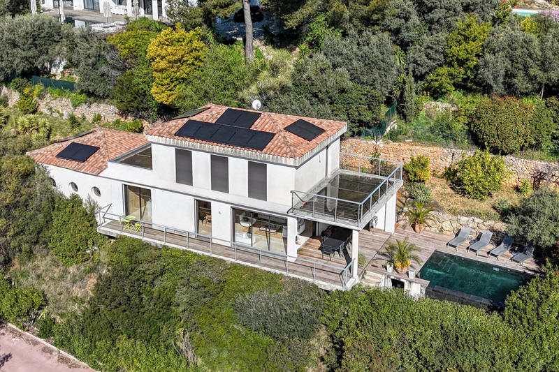 Villa - 142 m² - 4 pièces