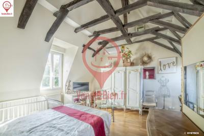 Maison - 183 m² - 5 pièces