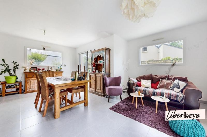 Maison - 102 m² - 5 pièces