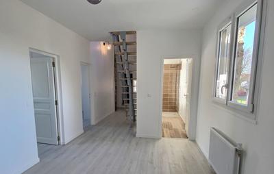 Maison en pierre - 193 m² - 6 pièces