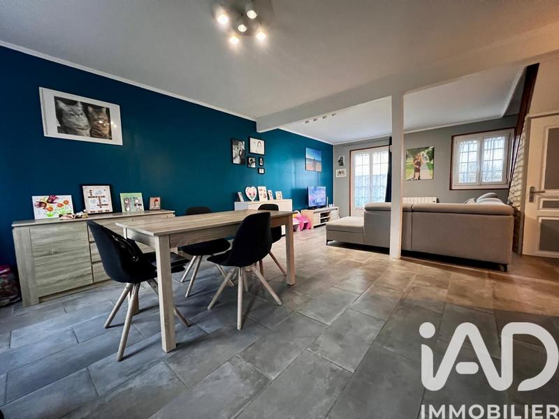 Maison - 90 m² - 4 pièces