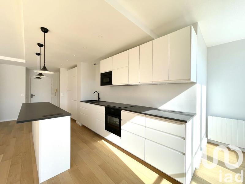 Appartement - 97 m² - 5 pièces