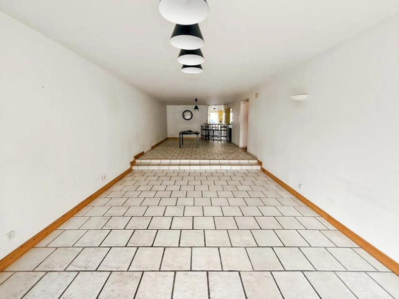 Maison de village - 257 m² - 11 pièces