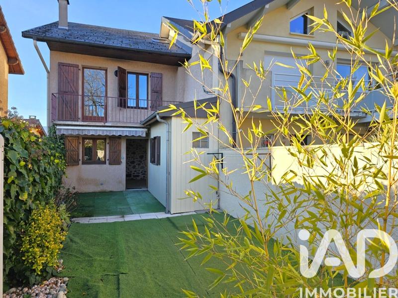 Maison - 111 m² - 6 pièces