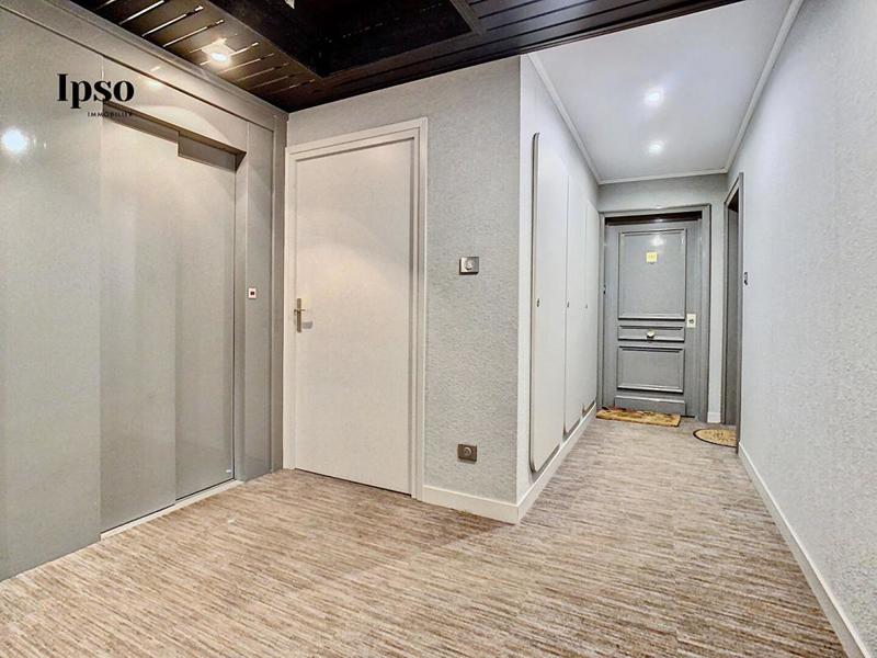 Appartement - 77 m² - 3 pièces