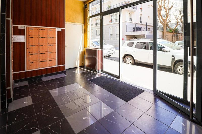 Studio - 23 m² - 1 pièce