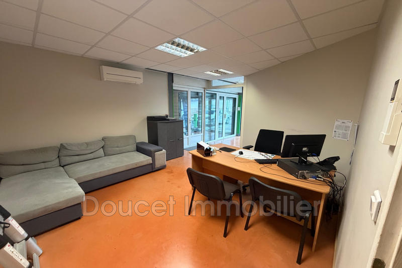 Local commercial - 420 m²