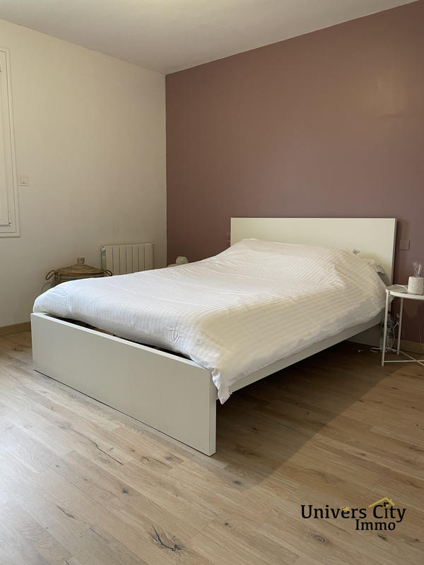 Maison - 101 m² - 6 pièces