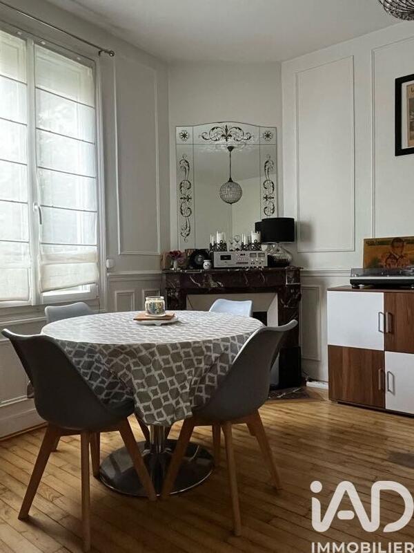 Maison de ville - 100 m² - 5 pièces