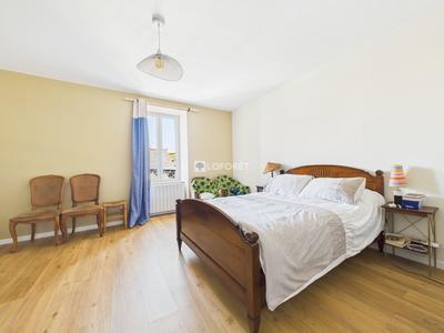 Appartement - 85 m² - 3 pièces