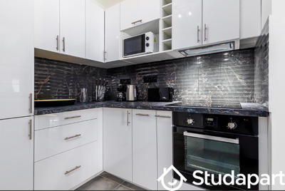 Chambre - 13 m² - 1 pièce