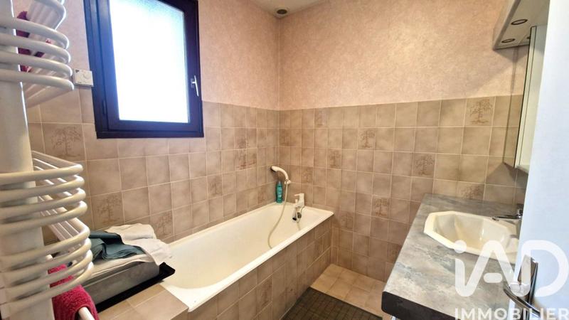 Maison - 145 m² - 6 pièces