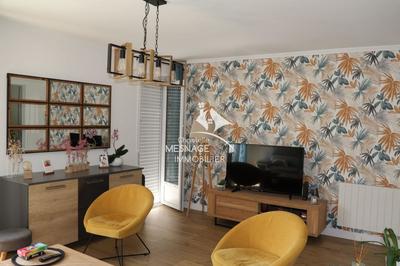 Appartement - 85 m² - 4 pièces