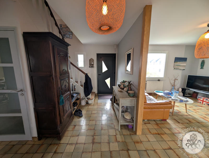 Maison - 196 m² - 6 pièces