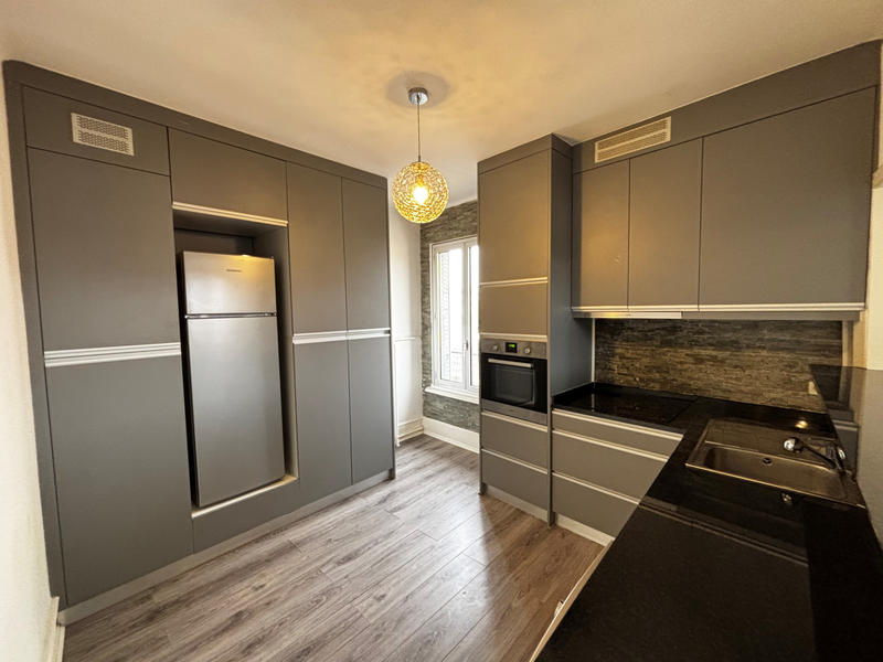 Appartement - 57 m² - 3 pièces