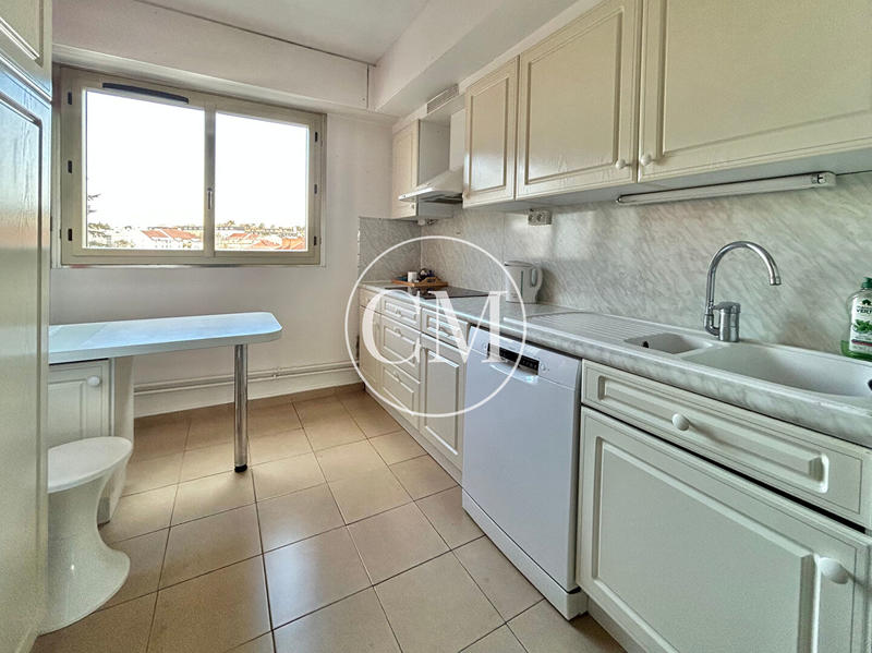 Appartement - 113 m² - 4 pièces