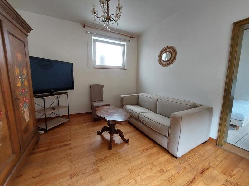 Propriété - 261 m²