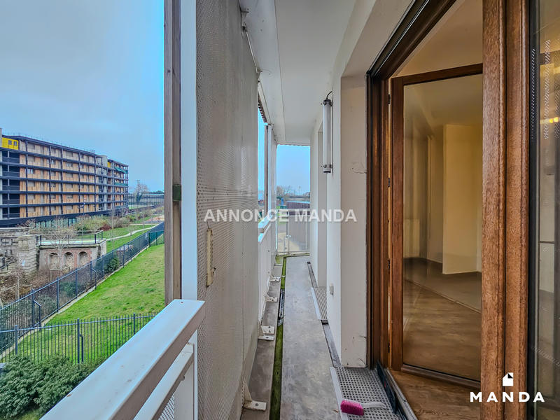 Studio - 32 m² - 1 pièce