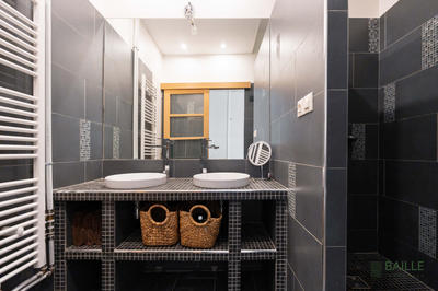 Appartement - 81 m² - 4 pièces