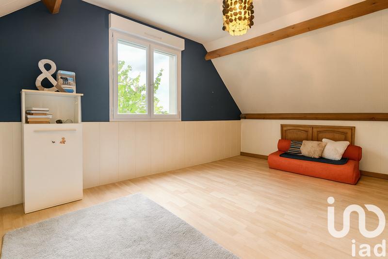 Maison - 201 m² - 8 pièces