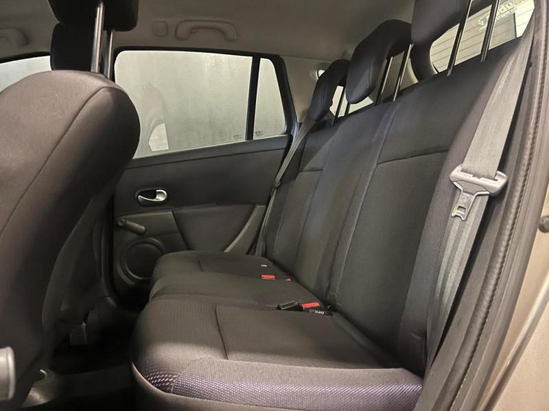 Renault Clio Estate III 1.2 i Tce 101 cv