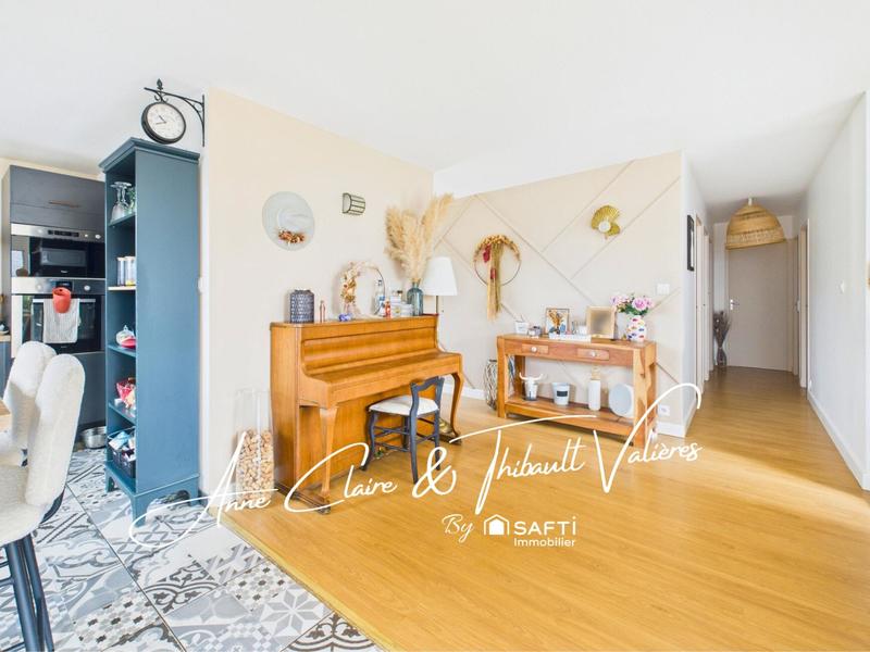 Maison - 97 m² - 7 pièces