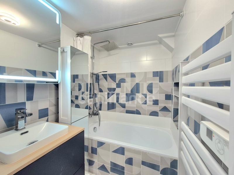 Appartement - 56 m² - 3 pièces