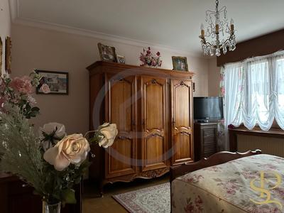 Maison - 150 m² - 7 pièces