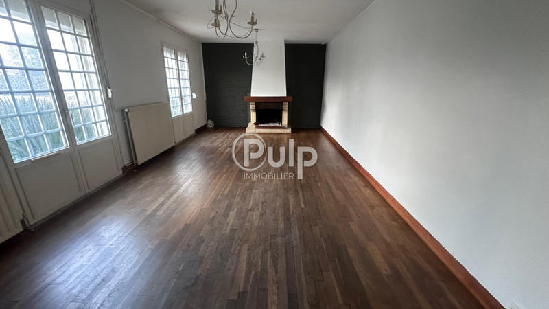 Maison - 94 m² - 4 pièces