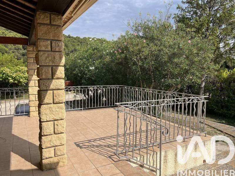 Maison - 104 m² - 5 pièces