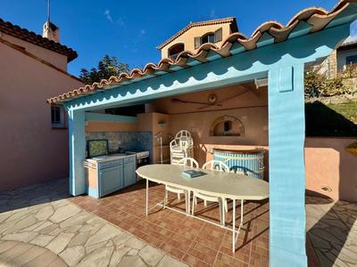 Villa - 136 m² - 4 pièces