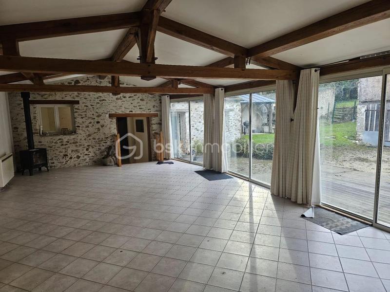 Maison en pierre - 180 m² - 7 pièces