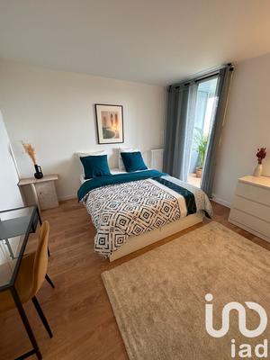 Appartement - 79 m² - 4 pièces