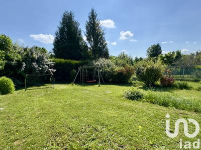 Maison - 213 m² - 7 pièces