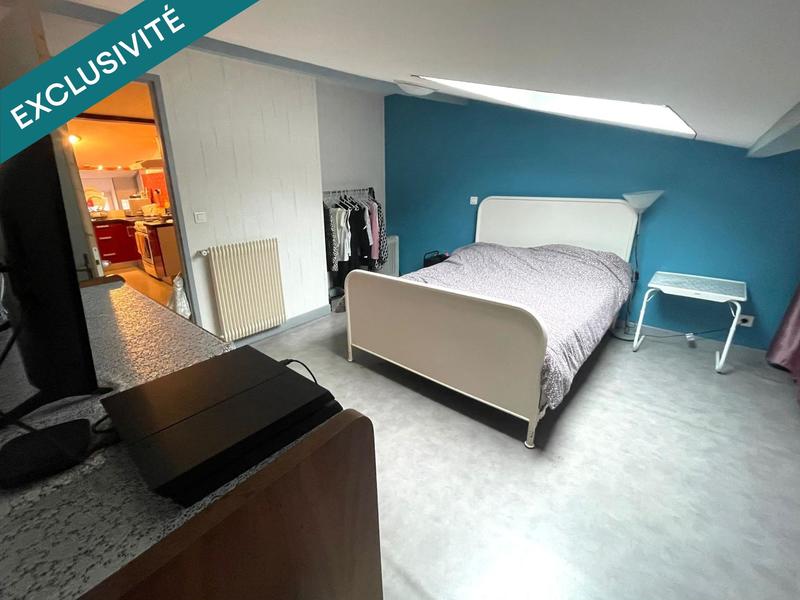 Maison - 221 m² - 7 pièces