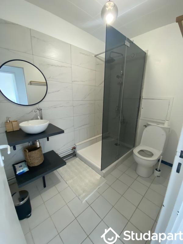 Chambre - 13 m² - 1 pièce