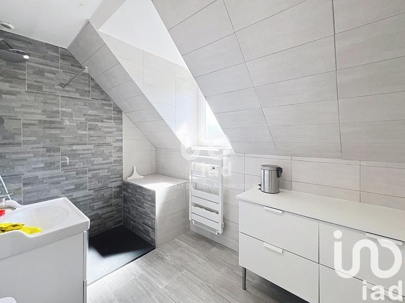 Maison - 86 m² - 5 pièces